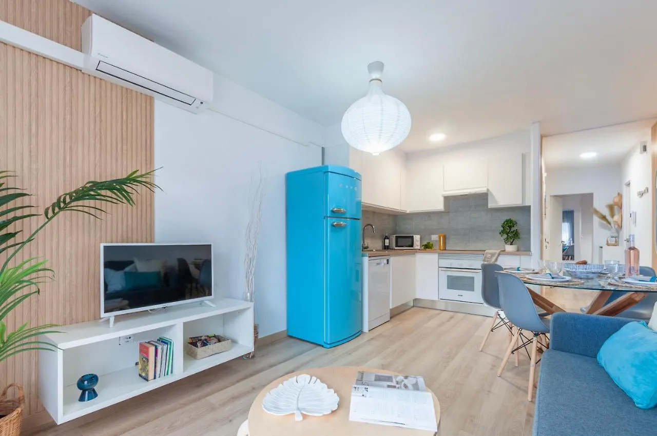 Apartamento Con Terraza Y Vistas Al Canal By Insidehome Empuriabrava Apartment
